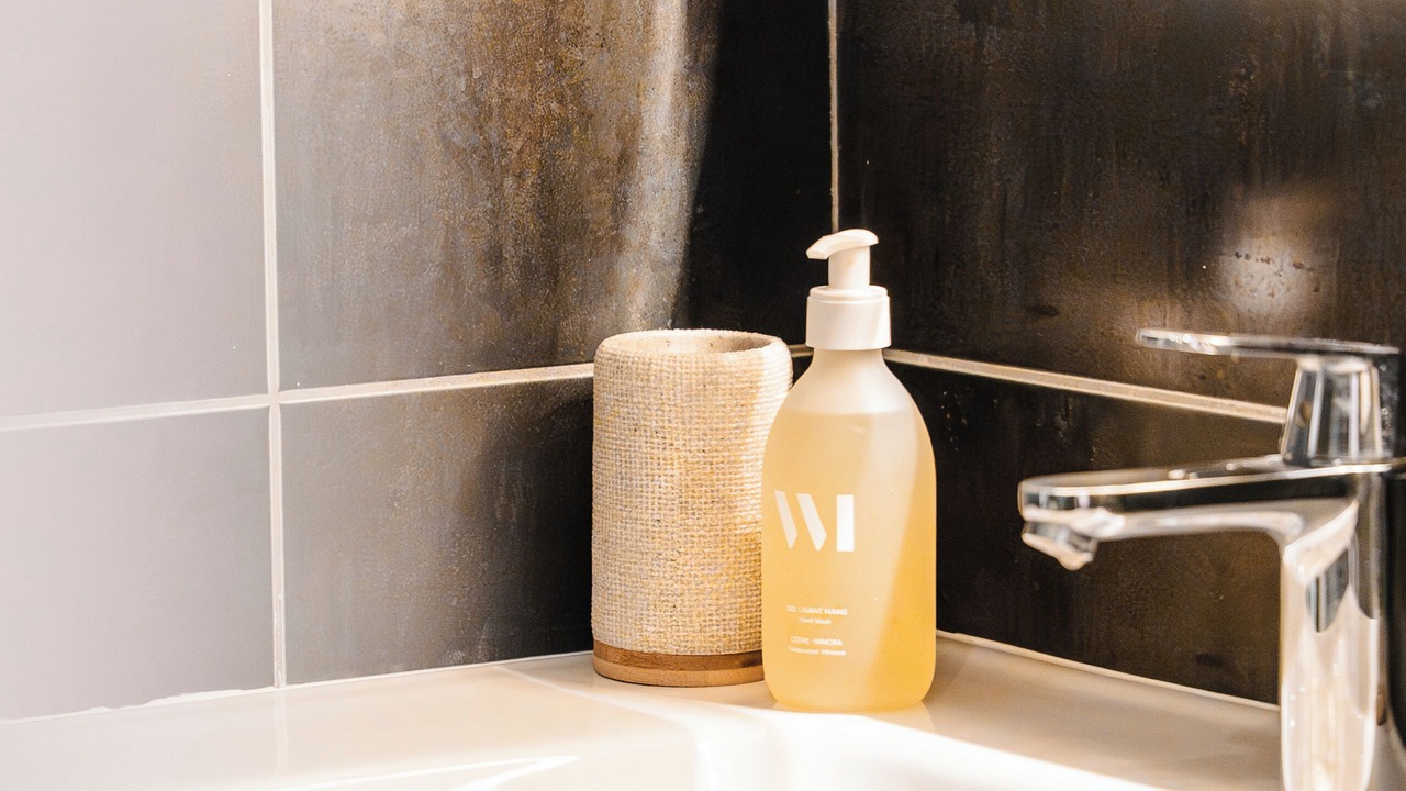 Photo of Bathroom in Landes-le-Gaulois