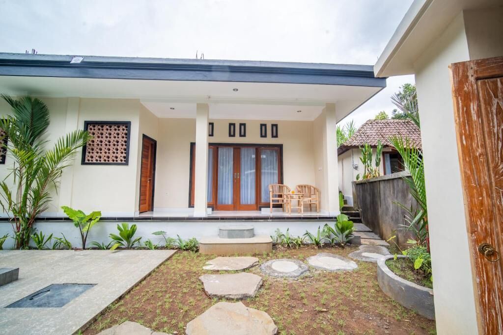 Photo of Patio Balcony in Petulu