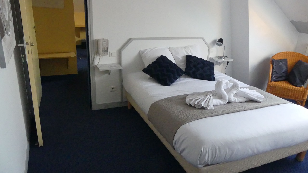 Photo of Bedroom in Montdidier