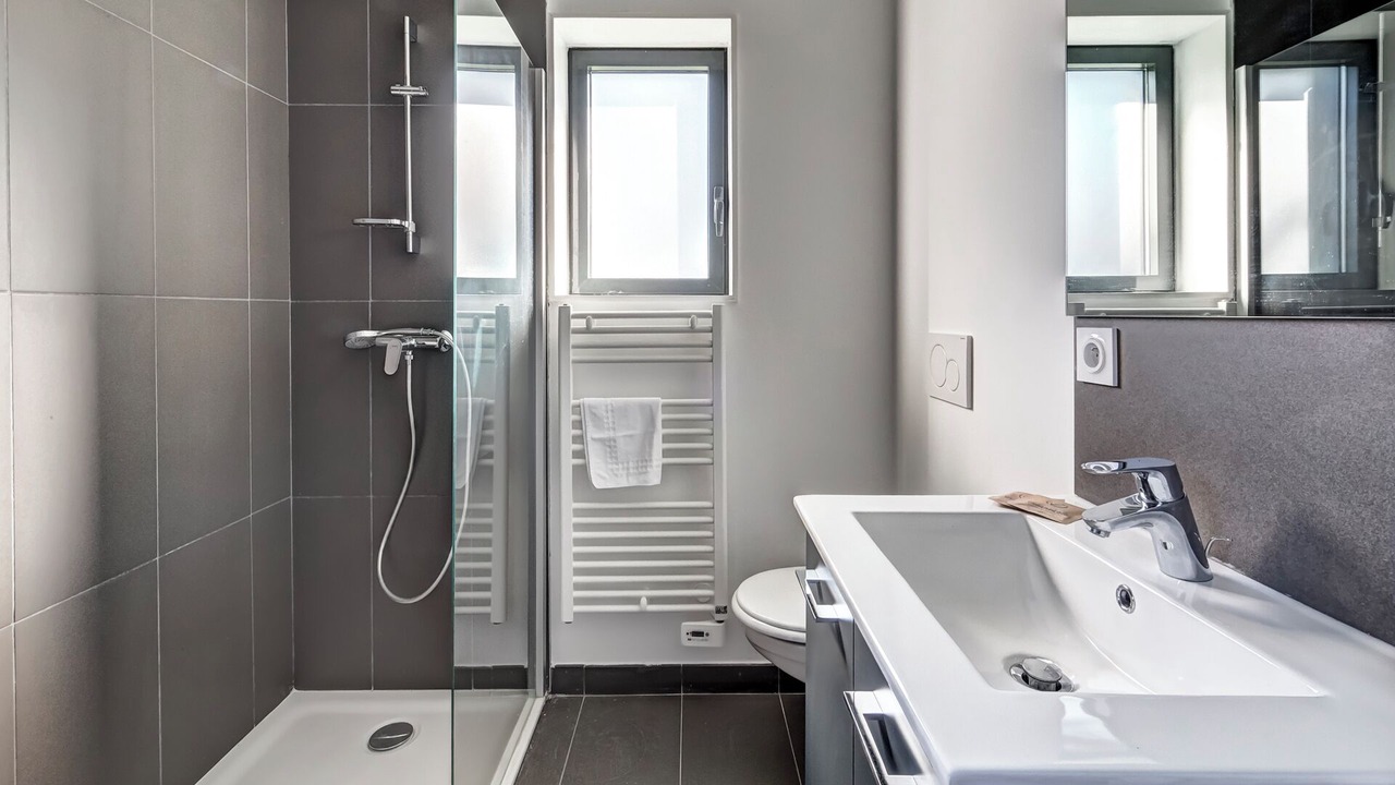 Photo of Bathroom in Motz