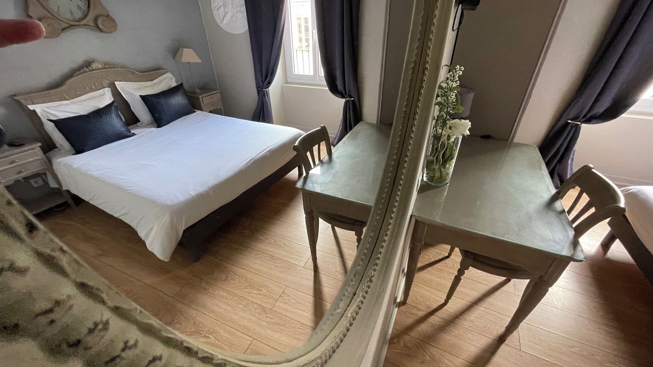 Photo of Bedroom in Richebourg - Saint-Clement