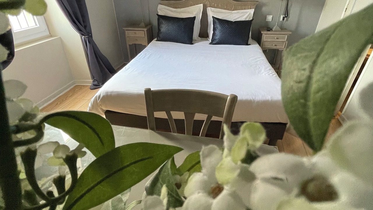 Photo of Bedroom in Richebourg - Saint-Clement