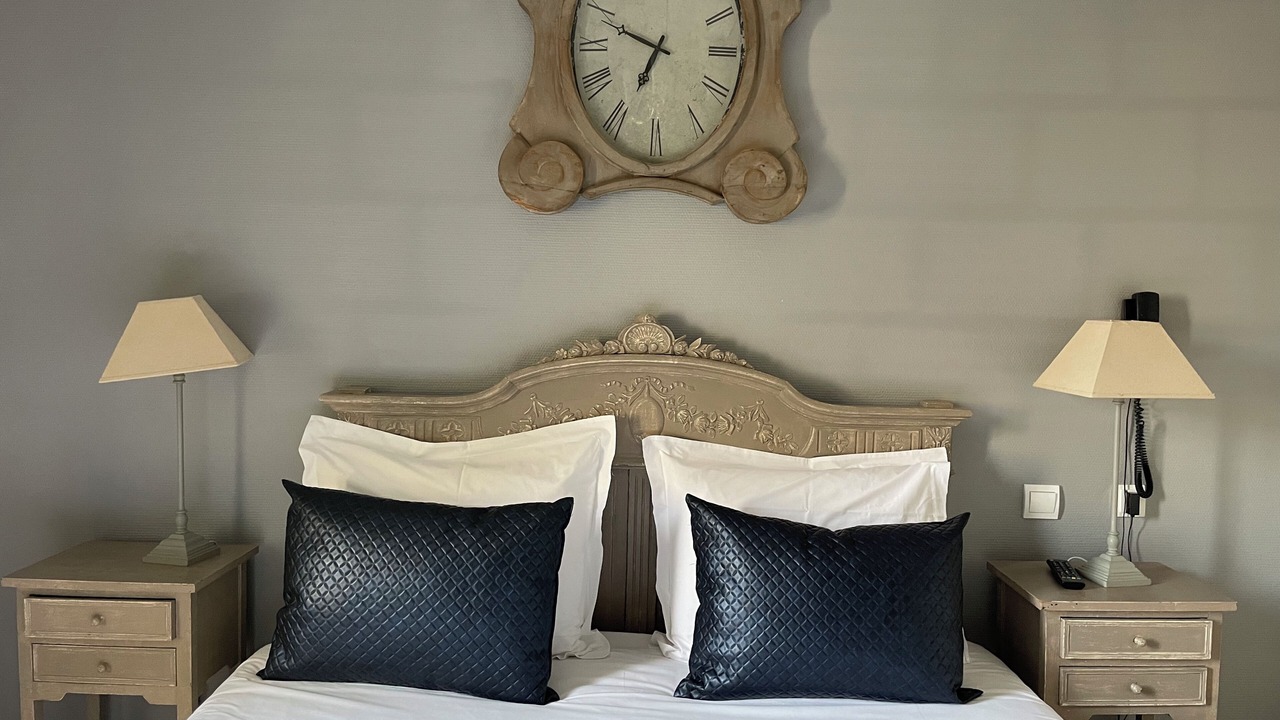 Photo of Bedroom in Richebourg - Saint-Clement