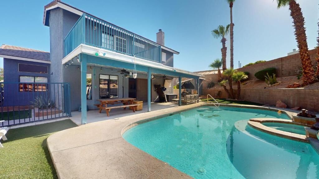 Photo of Outdoor in Paradise
