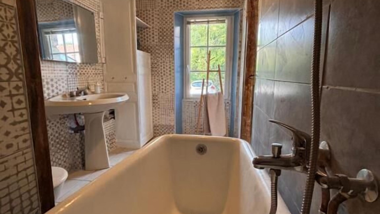 Photo of Bathroom in Villeblevin