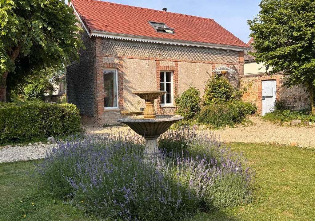 Photo of Outdoor in Villeblevin