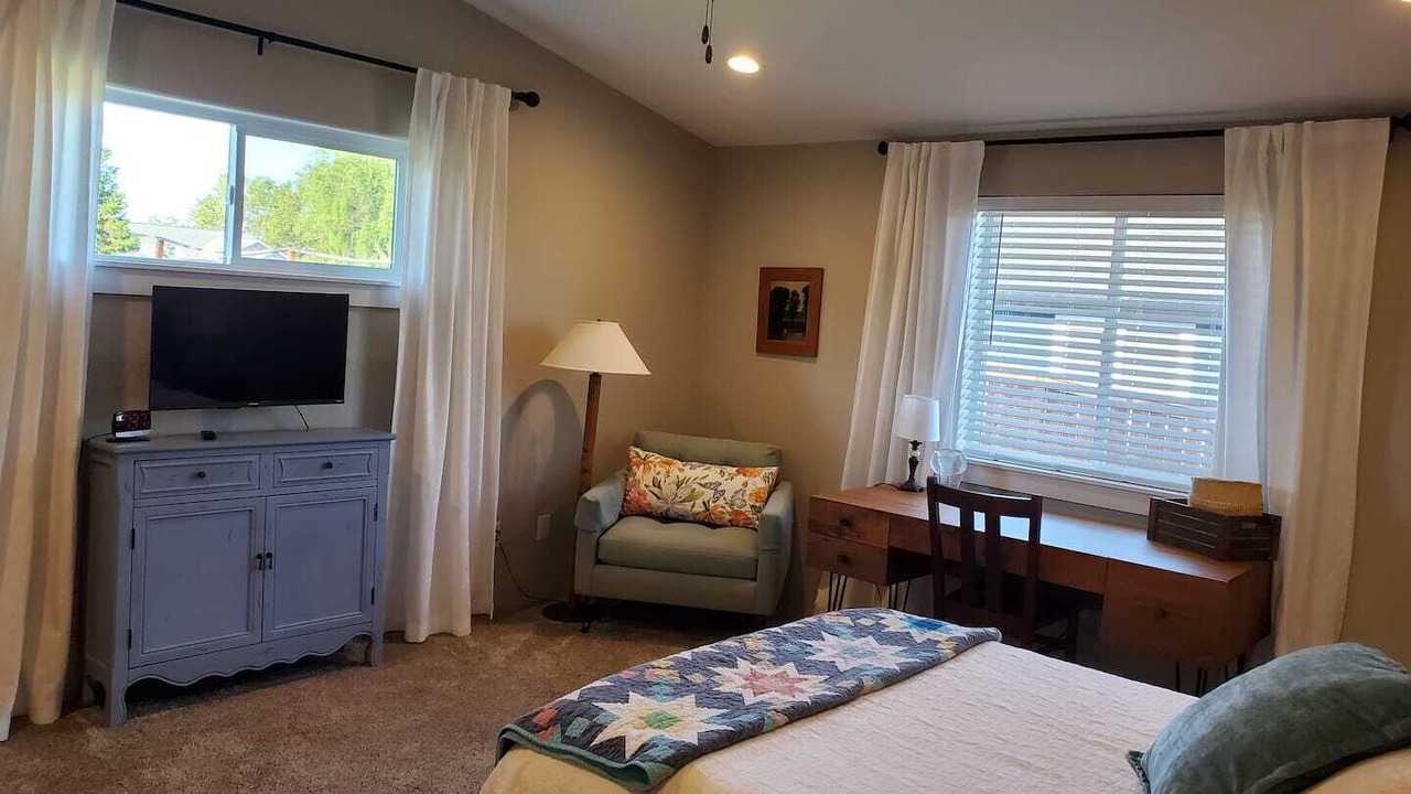 Photo of Others in Eagle Point