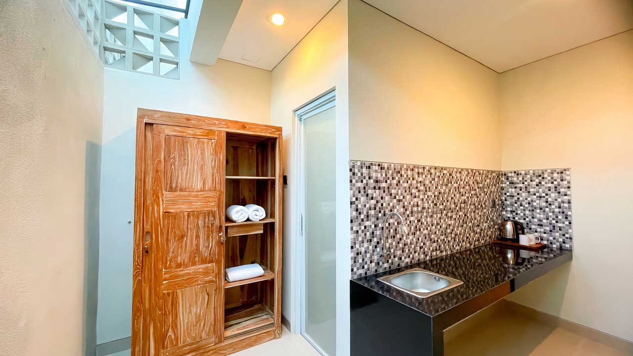 Photo of Bathroom in Padangsambian Klod