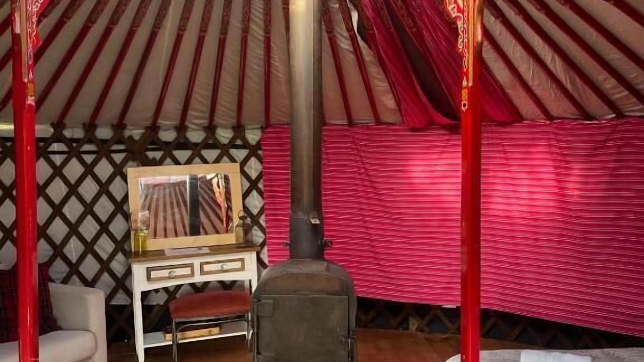 Photo of Bedroom in Wimbolds Trafford