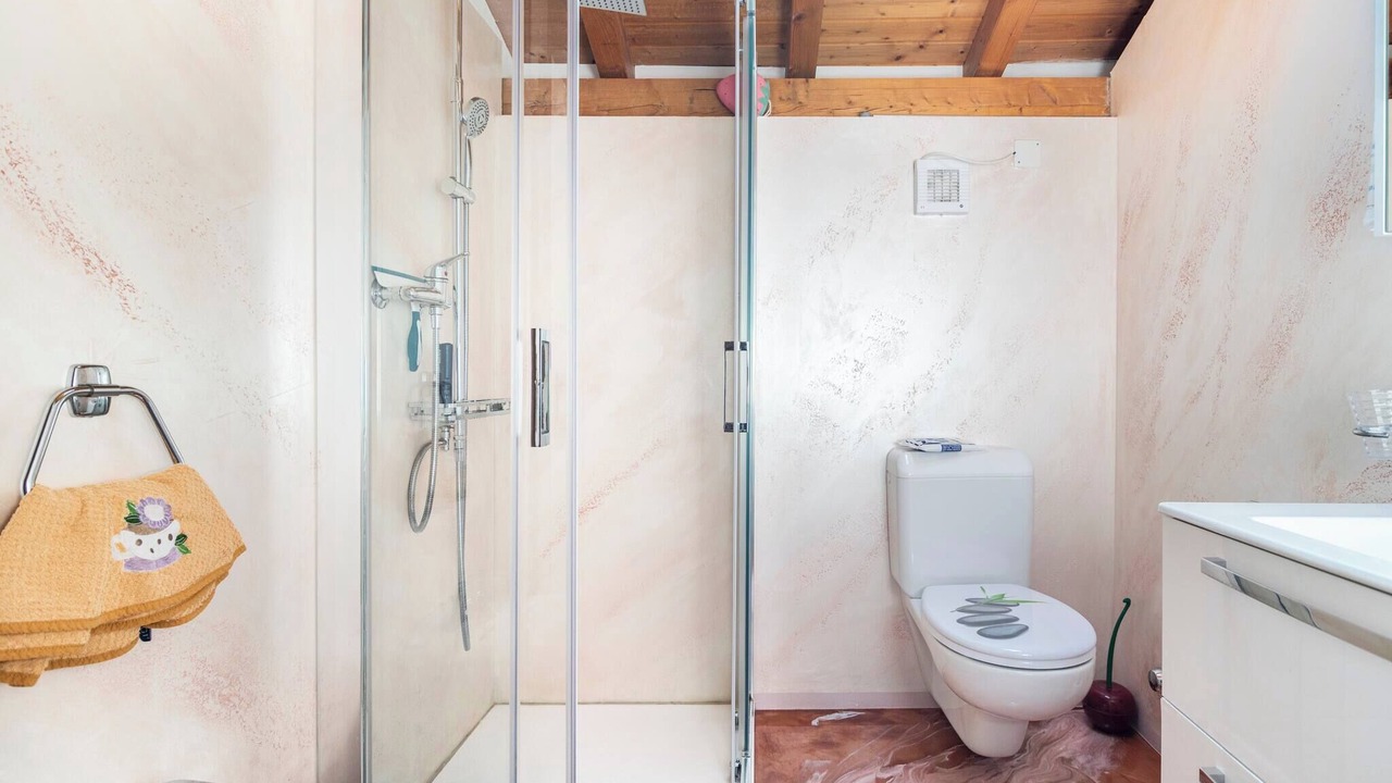 Photo of Bathroom in Comano