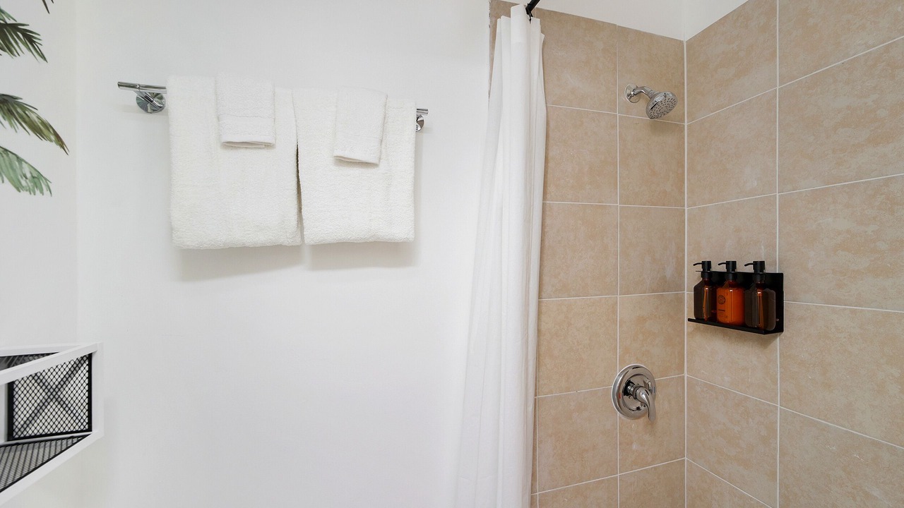 Photo of Bathroom in West Avenue