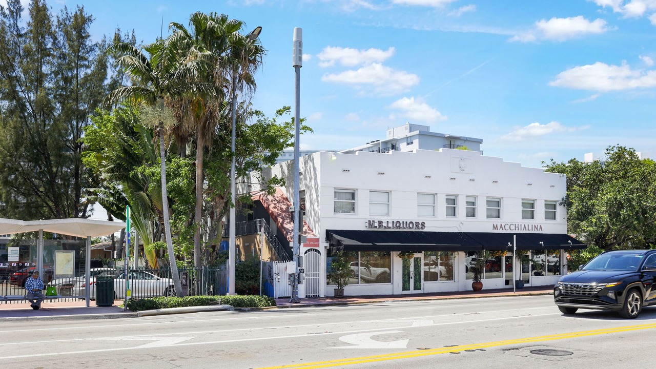 Photo of Outdoor in West Avenue