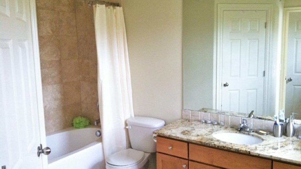 Photo of Bathroom in Central City