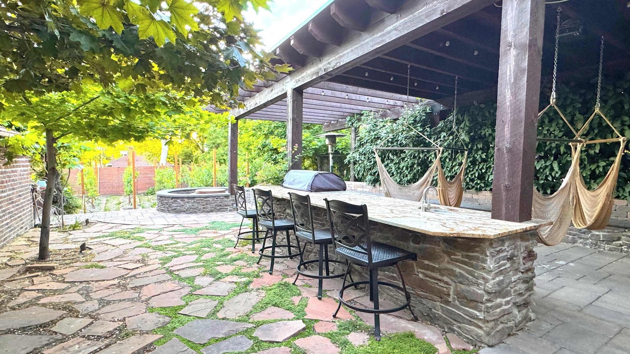 Photo of Patio Balcony in Lower Avenues