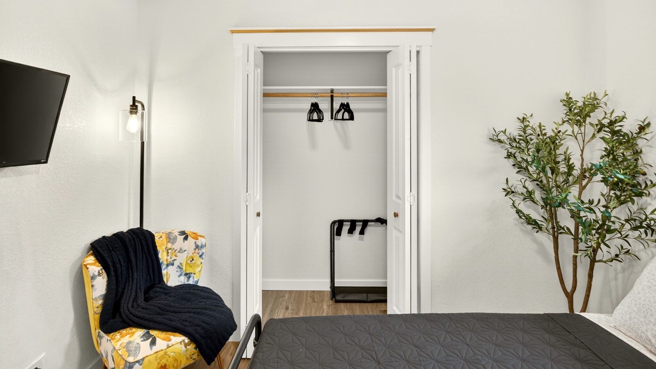 Photo of Others in Cave Junction