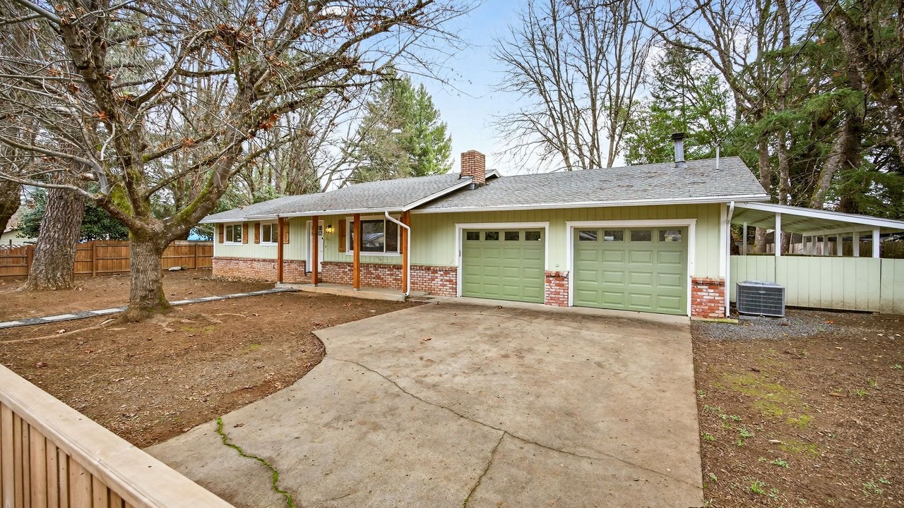 Photo of Outdoor in Cave Junction