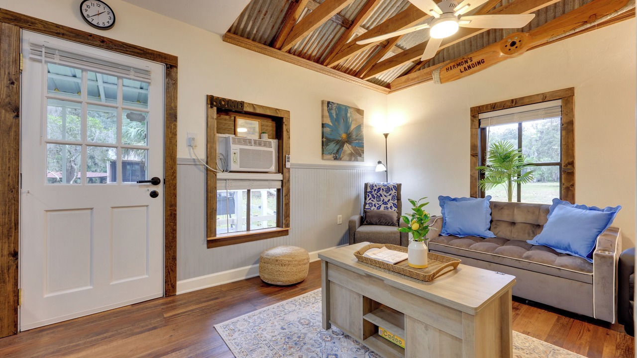 Photo of Others in Cross Creek