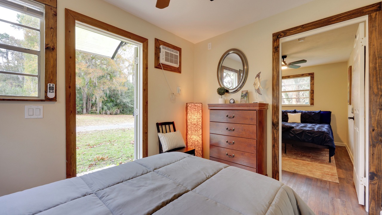 Photo of Others in Cross Creek