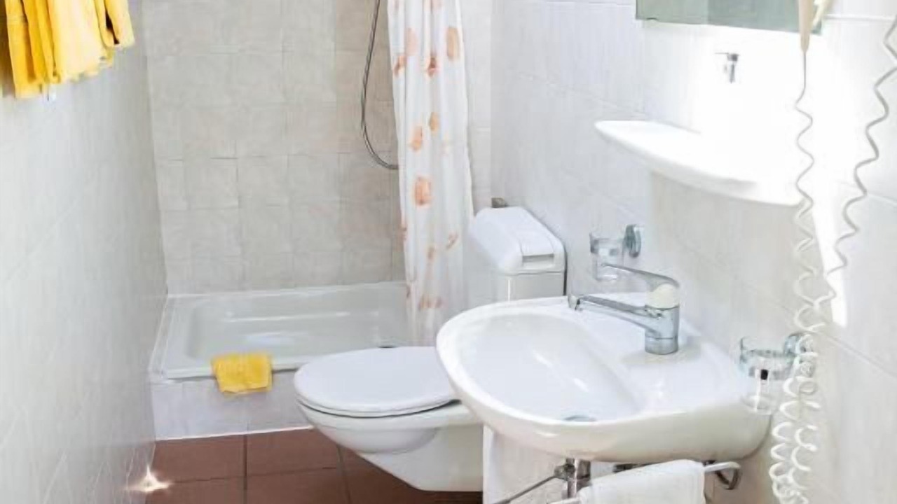 Photo of Bathroom in Losone