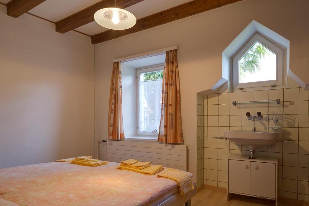 Photo of Bedroom in Losone