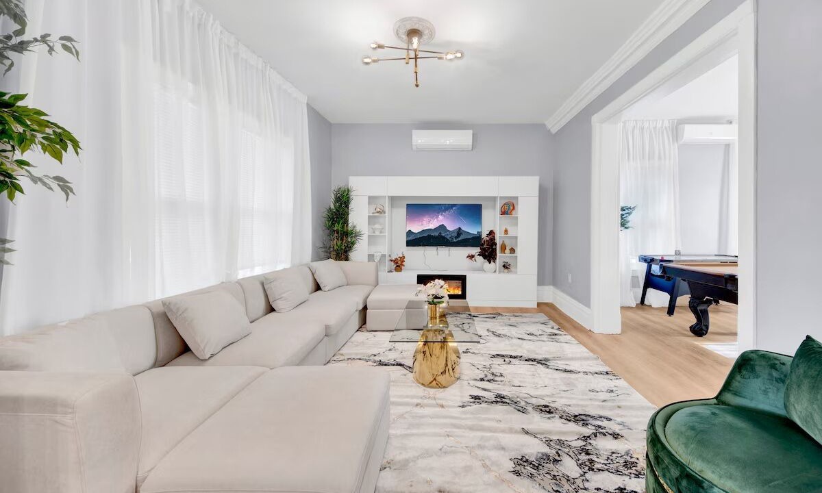 Photo of Livingroom in Bryn Mawr