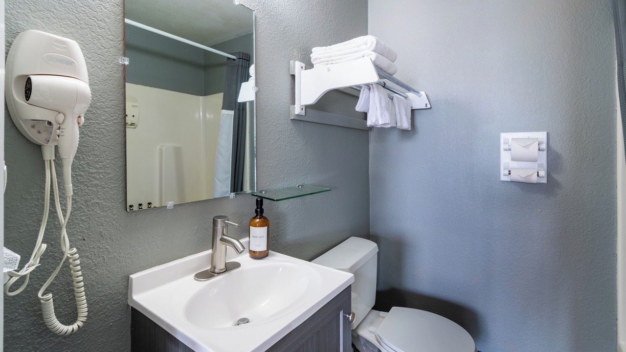 Photo of Bathroom in Alliance