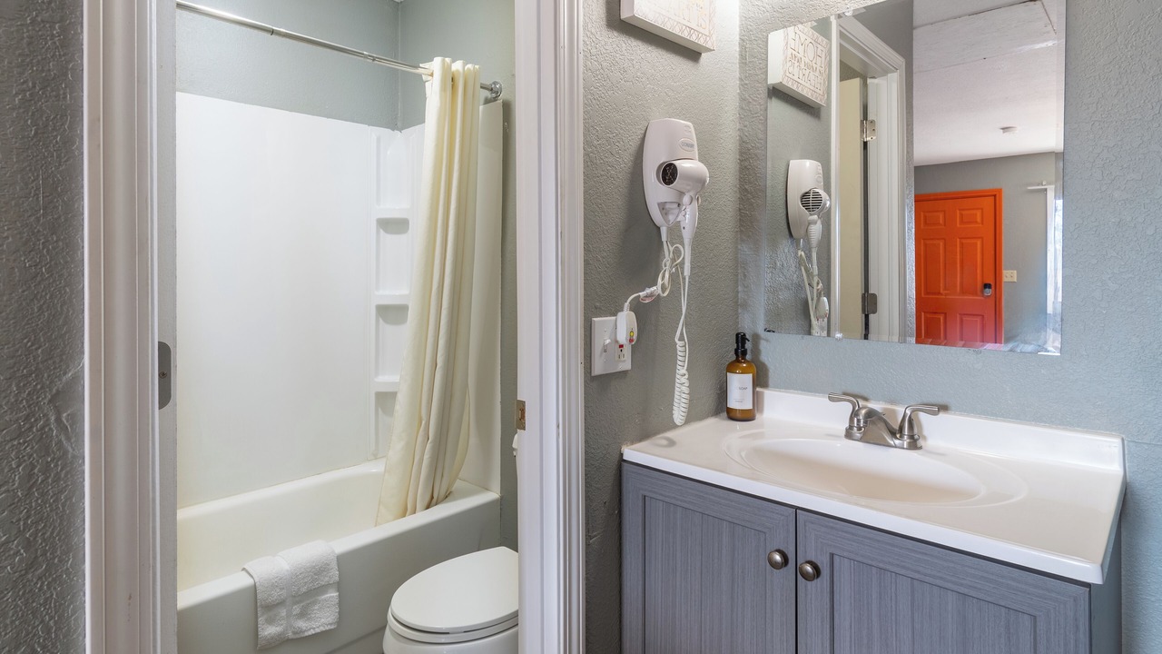 Photo of Bathroom in Alliance