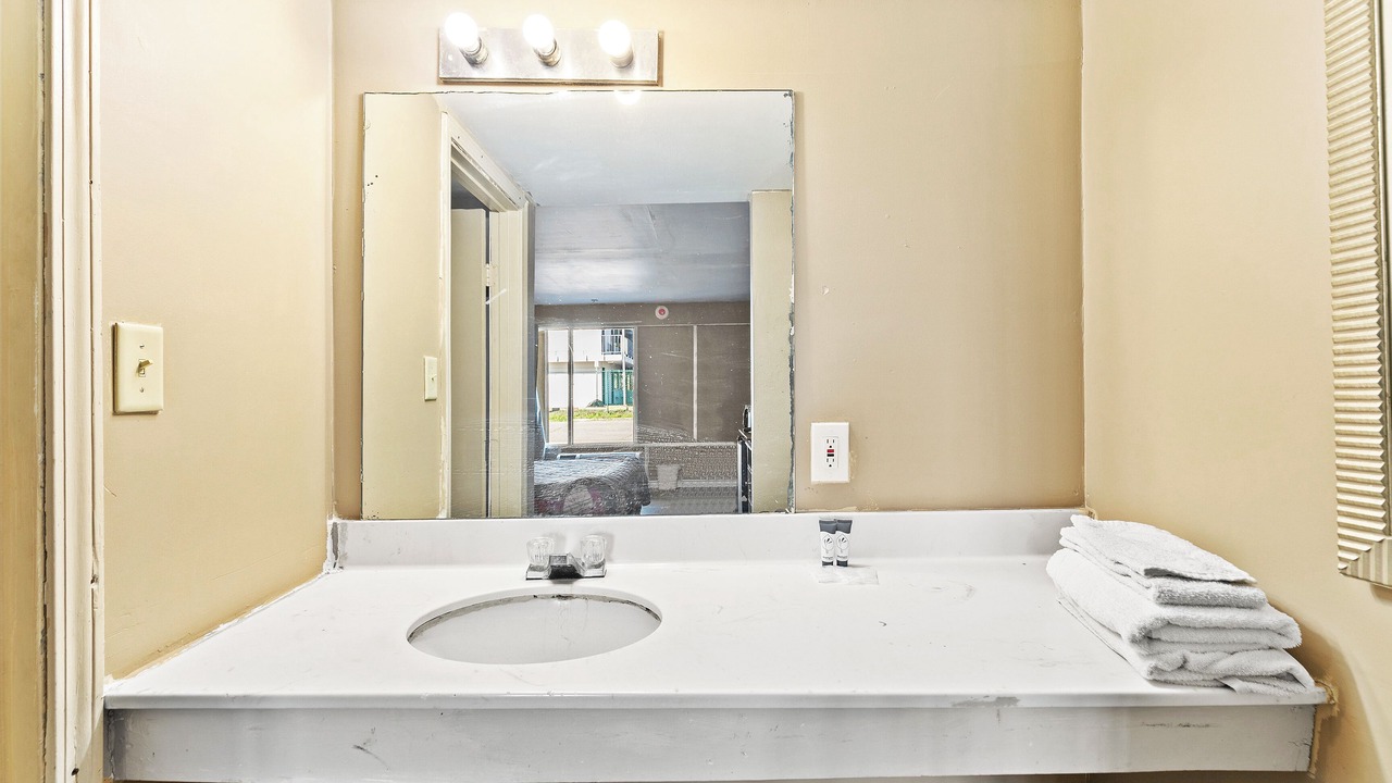 Photo of Bathroom in Hattiesburg