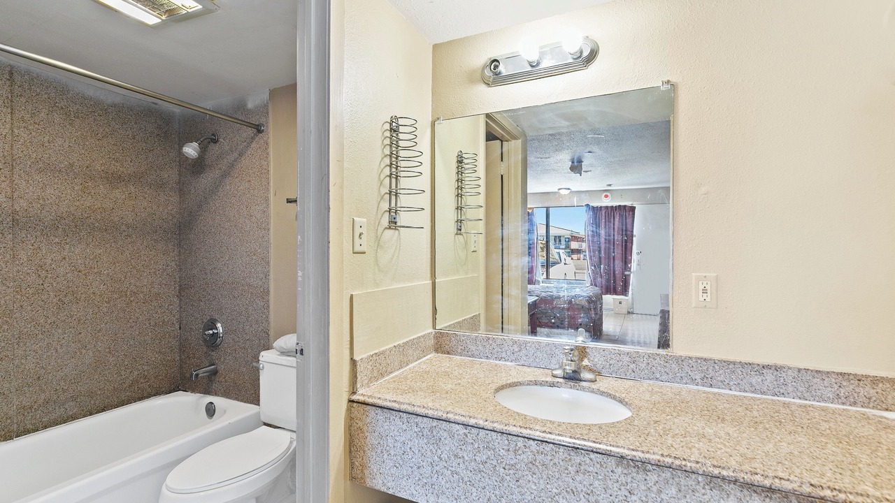 Photo of Bathroom in Hattiesburg