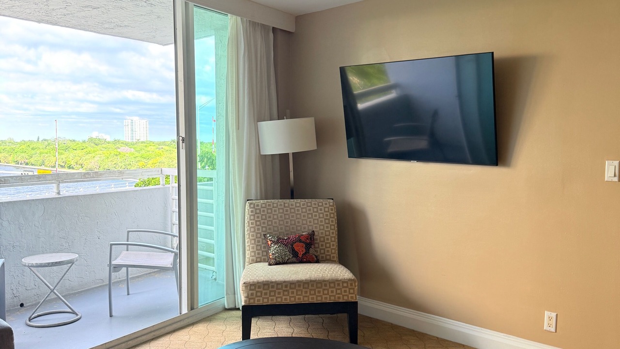 Photo of Livingroom in East Fort Lauderdale