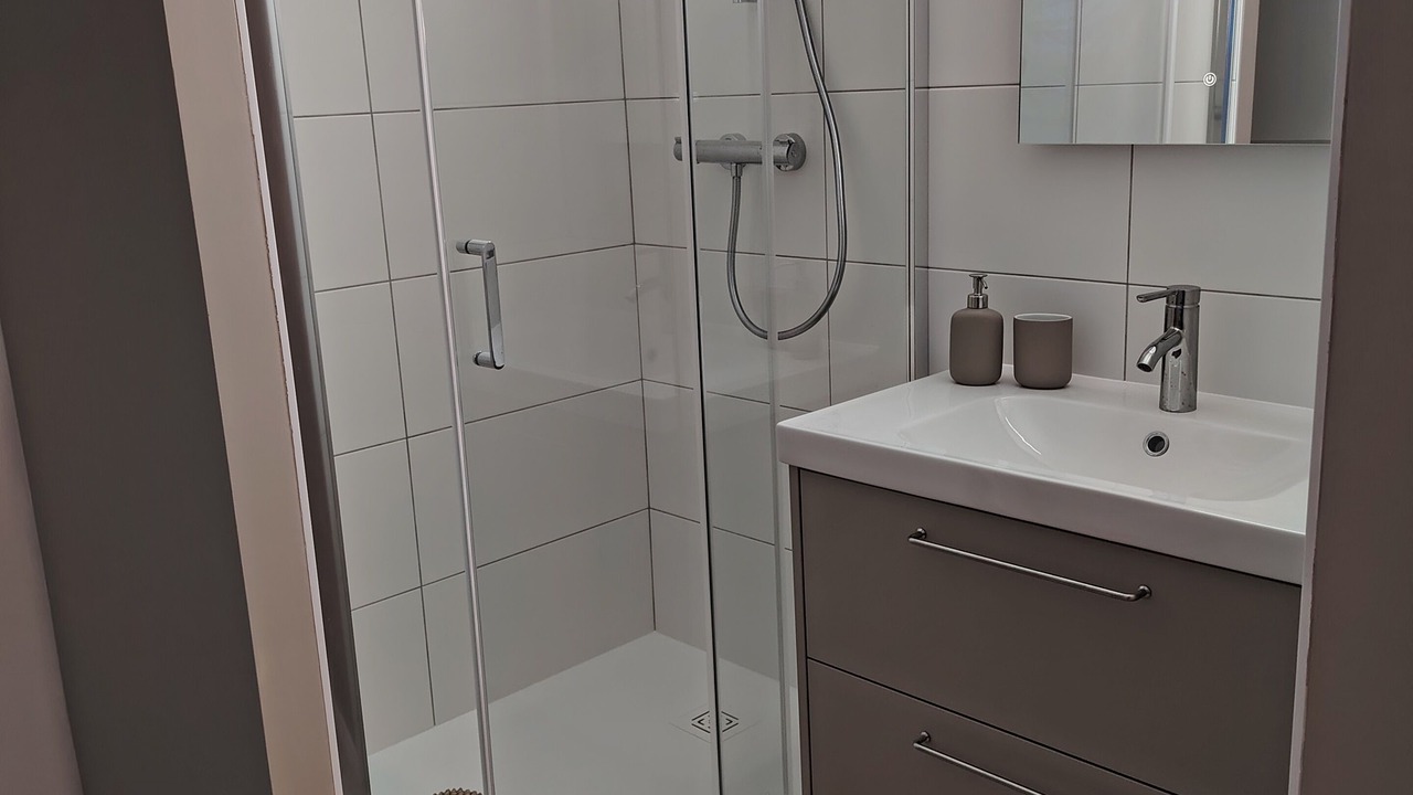 Photo of Bathroom in Donneville