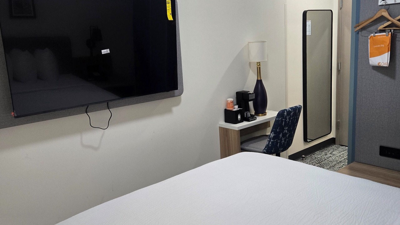 Photo of Bedroom in Ditmas Park