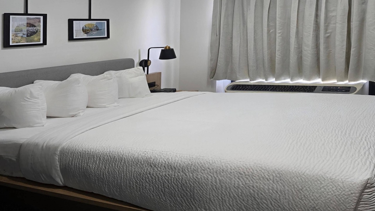 Photo of Bedroom in Ditmas Park