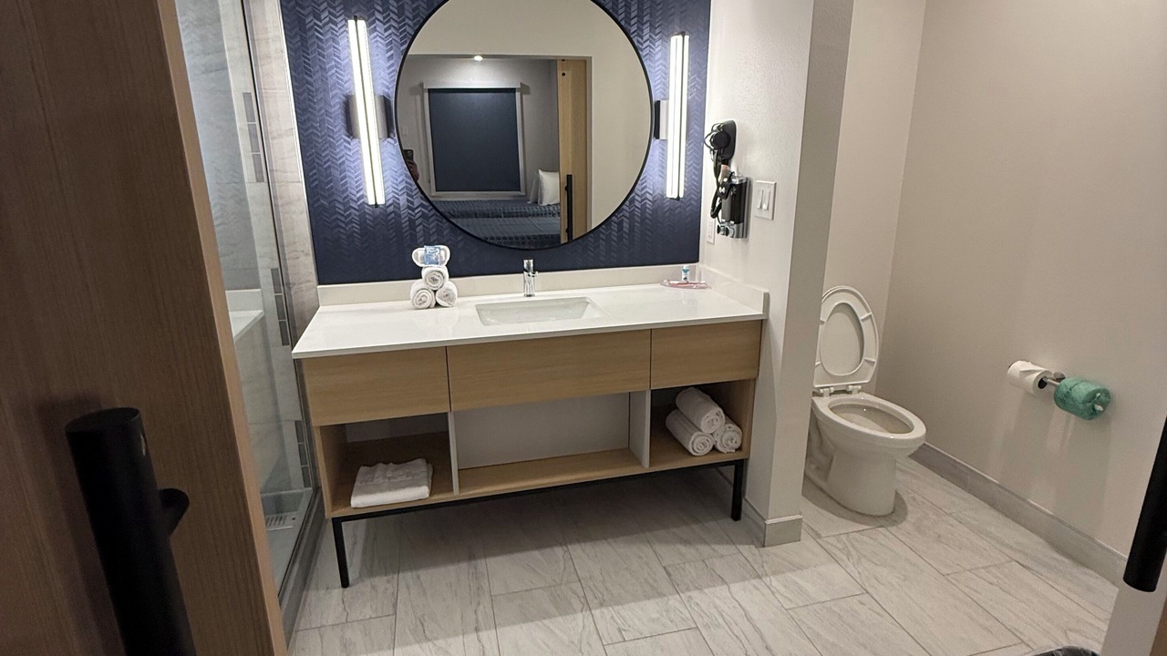 Photo of Bathroom in US 290