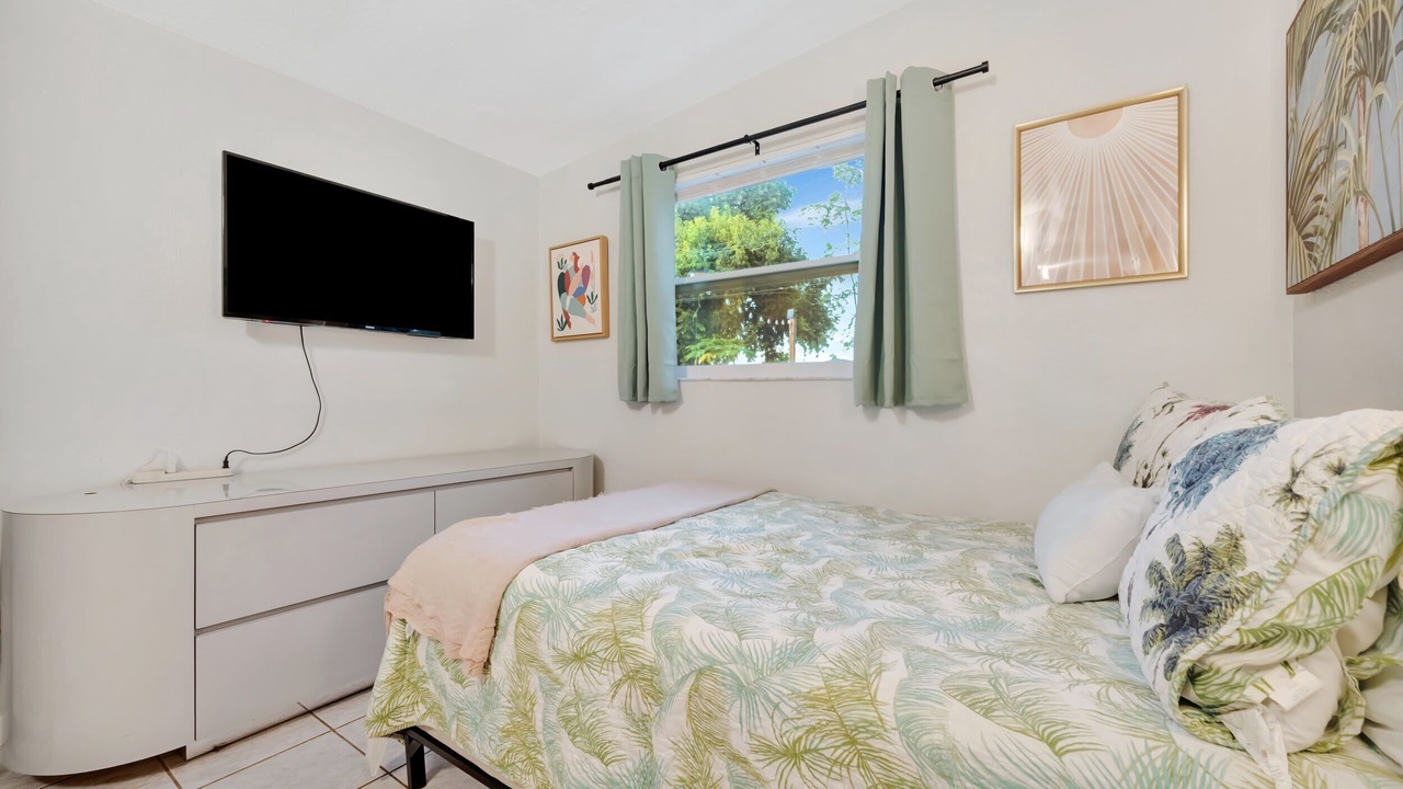 Photo of Bedroom in Gulfport