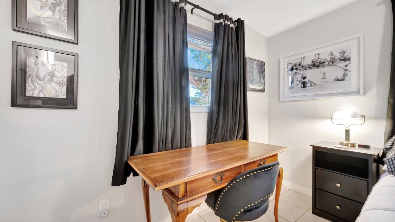 Photo of Bedroom in Gulfport