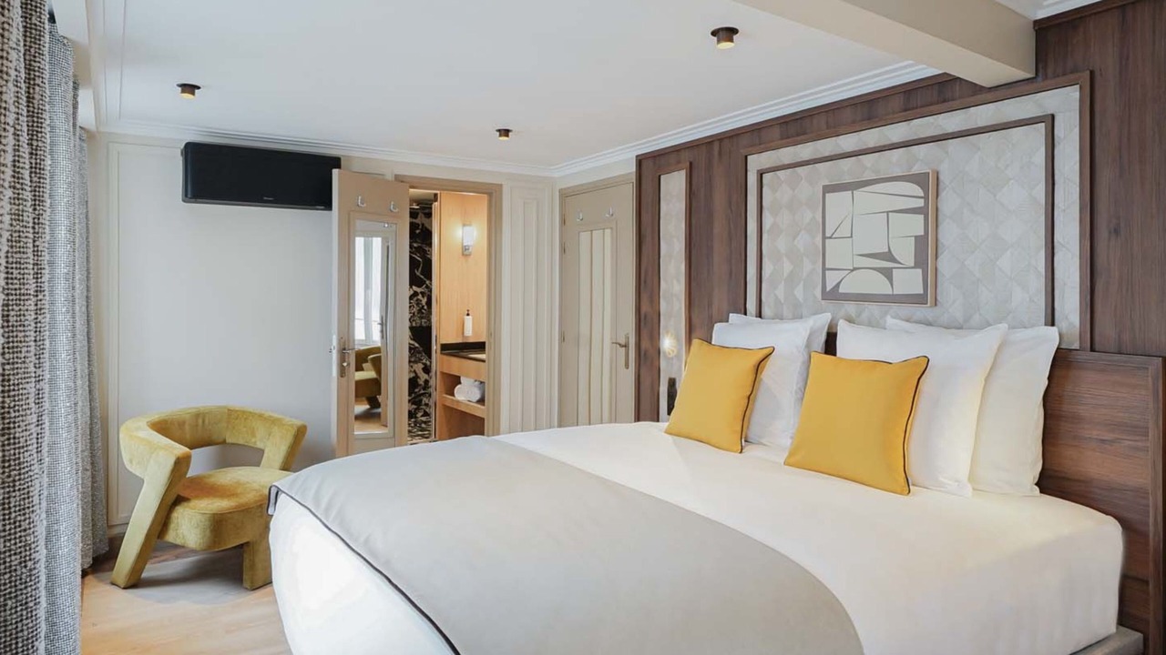 Photo of Bedroom in Grenelle