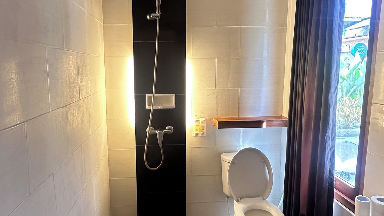 Photo of Bathroom in Sidakarya
