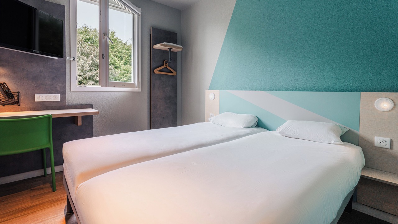 Photo of Bedroom in Saint-Georges-de-Grehaigne