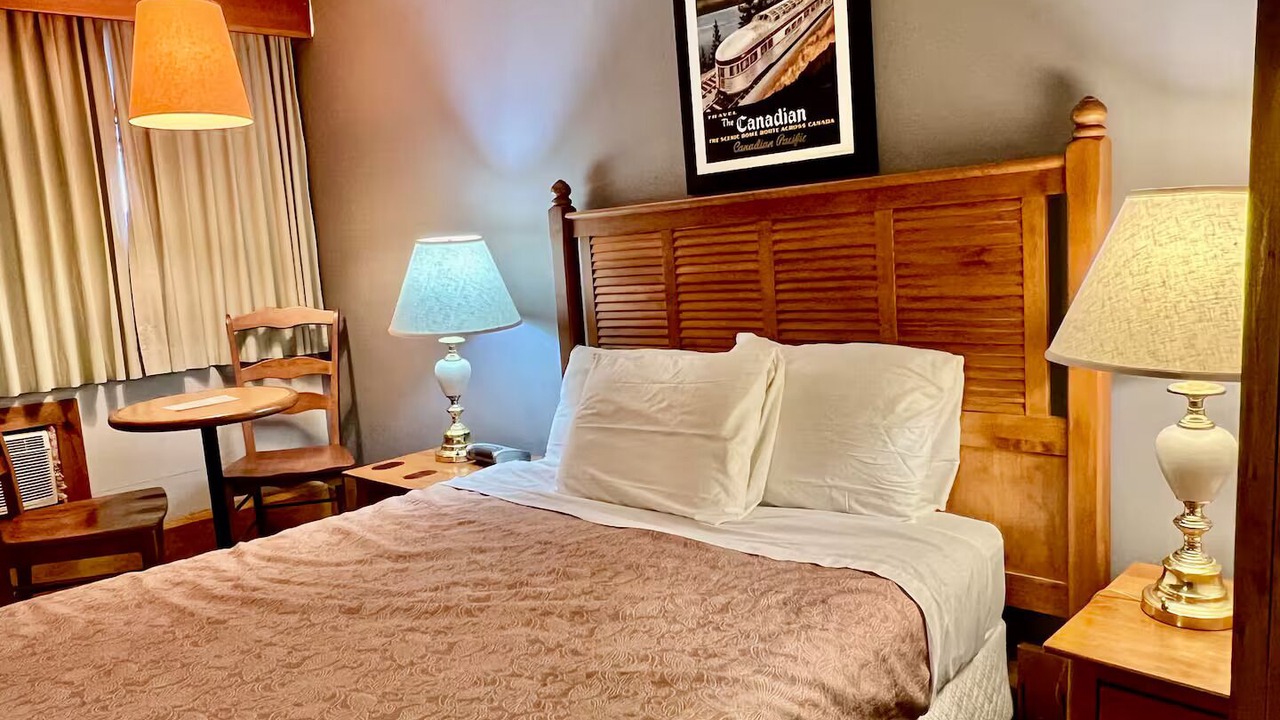 Photo of Bedroom in Renfrew