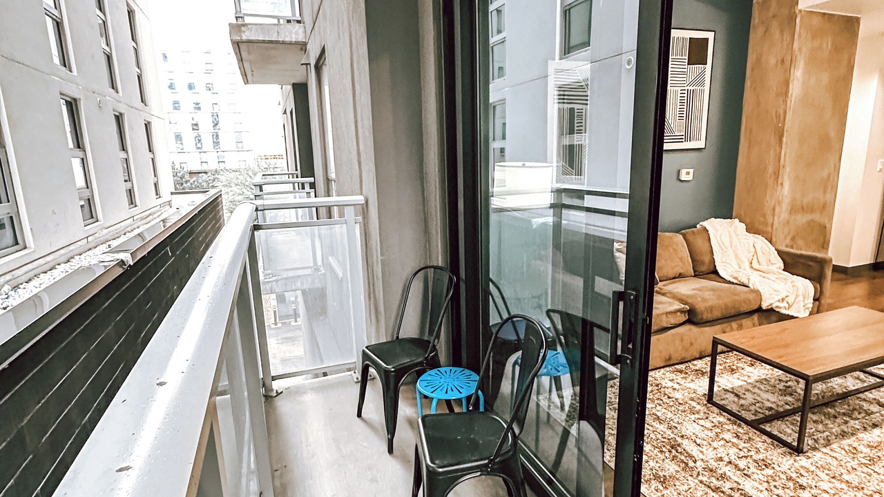 Photo of Patio Balcony in West University