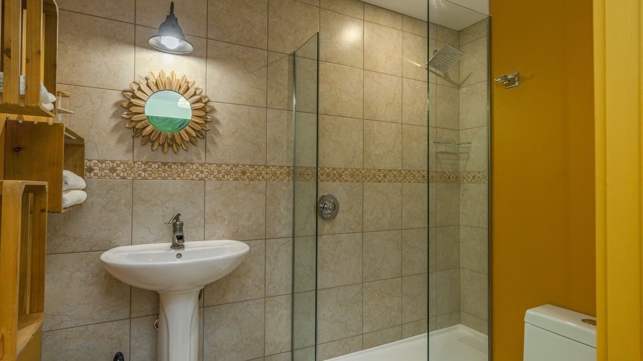Photo of Bathroom in Val-Racine