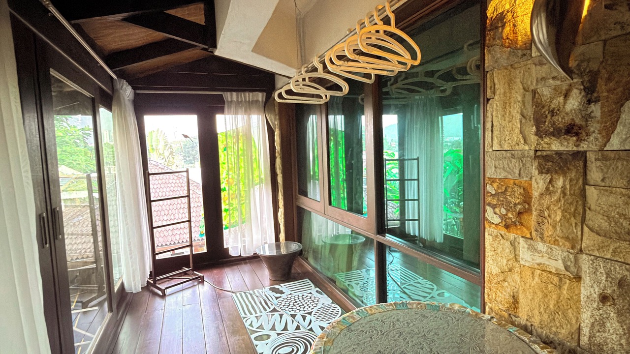 Photo of Patio Balcony in Taman Melawati