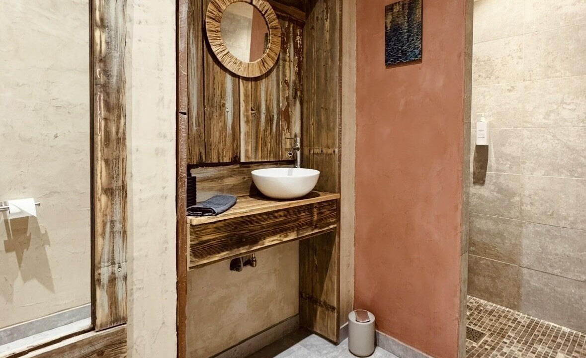 Photo of Bathroom in Les Vans