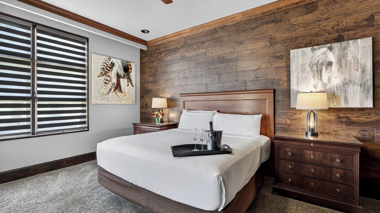 Photo of Bedroom in Glen Rose