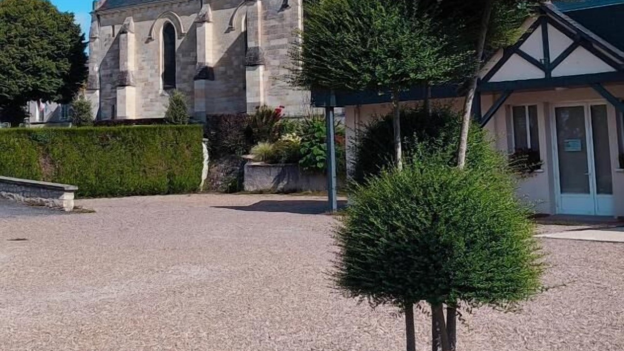 Photo of Outdoor in Cravant-les-Coteaux