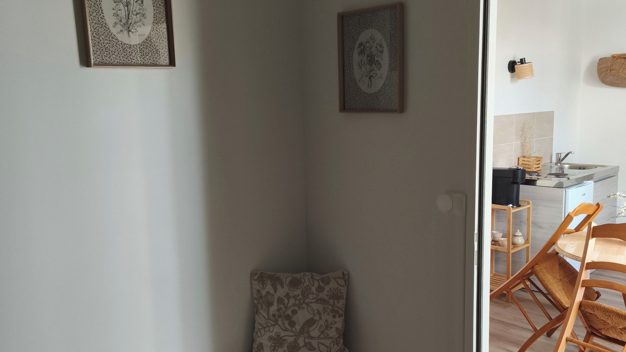 Photo of Others in Cravant-les-Coteaux