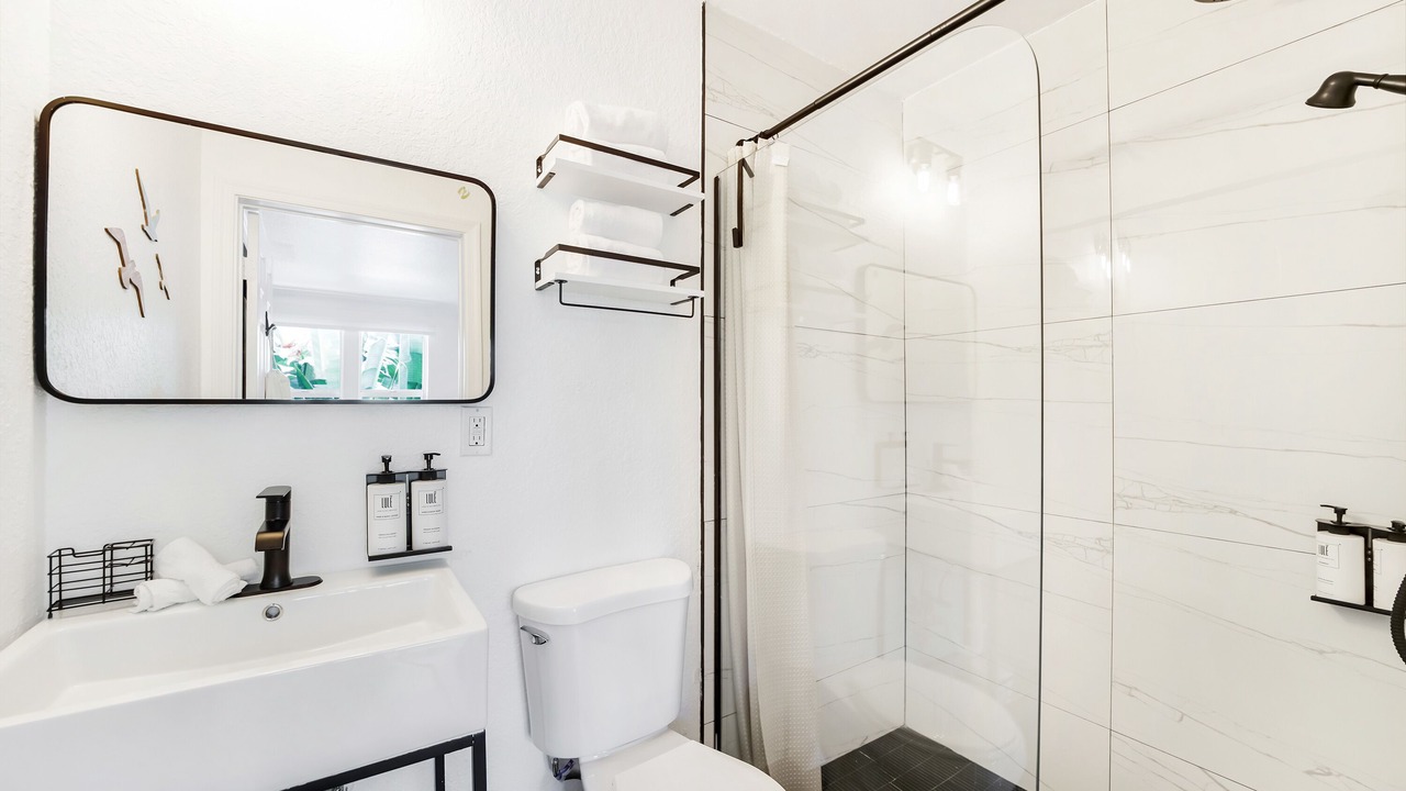 Photo of Bathroom in Victoria Park