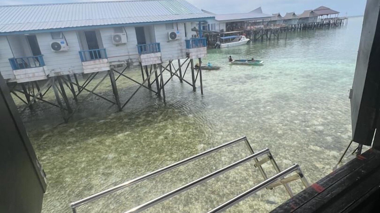 Photo of Bedroom in Mabul Island