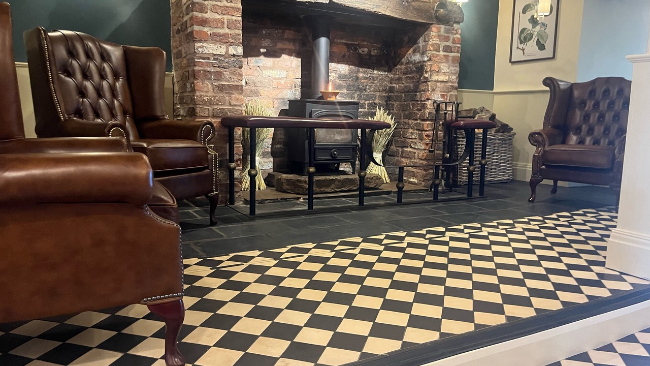 Photo of Others in Onneley